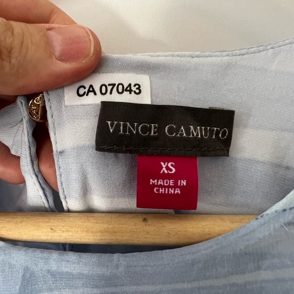 Blue Sleeveless Women's High Low Top - Picture 5 of 6